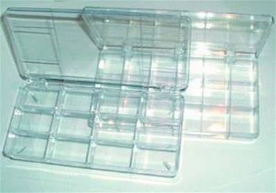 Boîte Plastique 12 Cases - 210 x 110 x 20 mm
